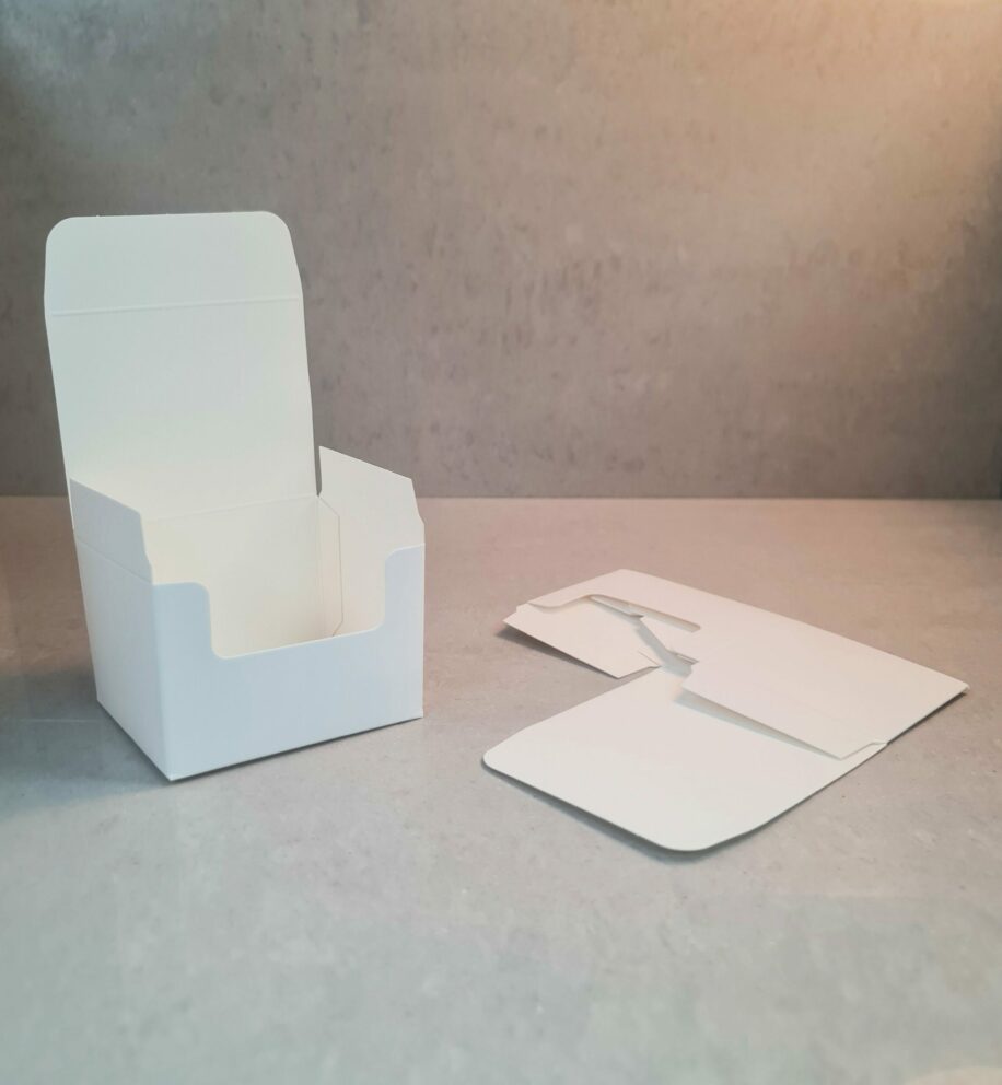 EasyBox White Cardboard Business Card Box